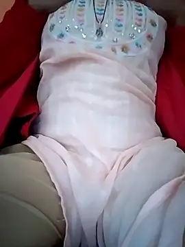 Snapshot of Mangla_Bhabhi chatting on 12/09/24, 03:40 Mangla Bhabhi online show from 12/09/24, 03:40