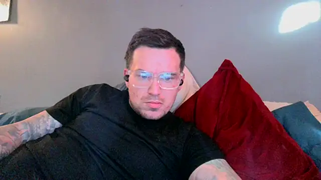 bigcocktat2dude603 online show from 01/21/25, 08:21