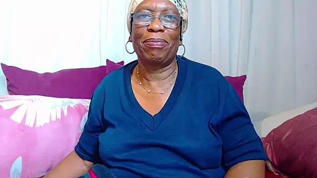 Snapshot of Freakyassnwildx chatting on 11/24/25, 09:14 Freakyassnwildx online show from 11/24/25, 09:14