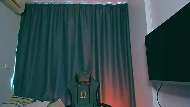 Snapshot of Samuel_Andrew chatting on 03/05/25, 05:50 Samuel Andrew online show from 03/05/25, 05:50