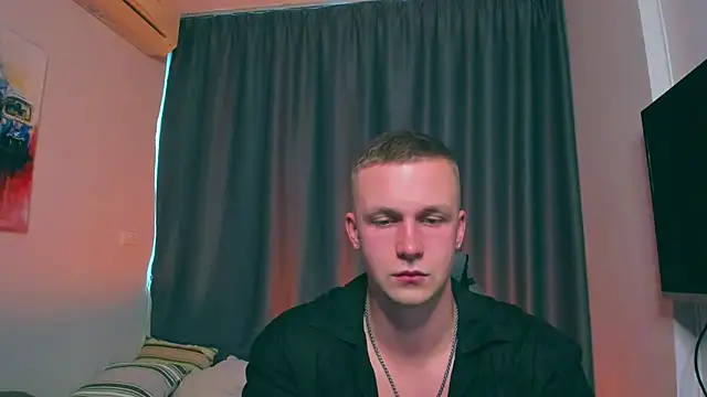 Snapshot of Samuel_Andrew chatting on 03/06/25, 05:57 Samuel Andrew online show from 03/06/25, 05:57