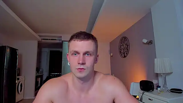 Snapshot of Samuel_Andrew chatting on 12/18/25, 05:13 Samuel Andrew online show from 12/18/25, 05:13