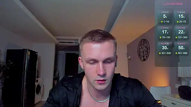 Samuel Andrew online show from 12/23/25, 03:26