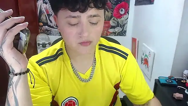 isabeautyx19 online show from 04/19/26, 05:40