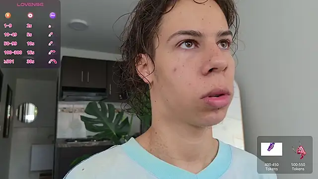 Snapshot of grey___27 chatting on 09/13/25, 12:16 grey 27 online show from 09/13/25, 12:16