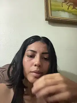 Snapshot of Abby_Kautman chatting on 11/06/25, 11:48 Abby Kautman online show from 11/06/25, 11:48