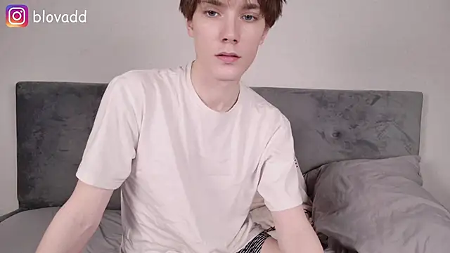 callmenineoneseven online show from 04/03/26, 08:18