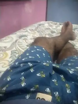 Snapshot of ak007_desire chatting on 11/06/25, 04:19 ak007 desire online show from 11/06/25, 04:19