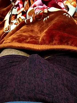 Snapshot of ak007_desire chatting on 12/17/25, 12:49 ak007 desire online show from 12/17/25, 12:49