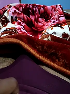 Snapshot of ak007_desire chatting on 12/18/25, 07:53 ak007 desire online show from 12/18/25, 07:53