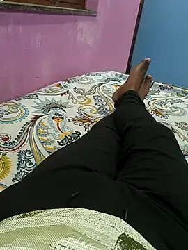 Snapshot of ak007_desire chatting on 02/20/26, 03:01 ak007 desire online show from 02/20/26, 03:01