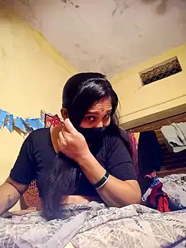 Snapshot of Hi_Radhika chatting on 01/18/25, 04:31 Hi Radhika online show from 01/18/25, 04:31