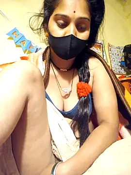 Snapshot of Hi_Radhika chatting on 01/28/25, 02:00 Hi Radhika online show from 01/28/25, 02:00