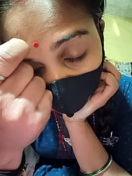 Snapshot of Hi_Radhika chatting on 01/31/25, 11:24 Hi Radhika online show from 01/31/25, 11:24