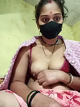 Snapshot of Hi_Radhika chatting on 02/02/25, 01:55 Hi Radhika online show from 02/02/25, 01:55