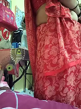 Snapshot of Hi_Radhika chatting on 02/02/25, 05:37 Hi Radhika online show from 02/02/25, 05:37