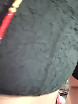 Snapshot of Hi_Radhika chatting on 02/11/25, 01:09 Hi Radhika online show from 02/11/25, 01:09