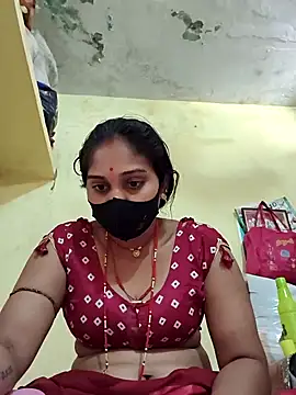 Snapshot of Hi_Radhika chatting on 02/17/25, 08:52 Hi Radhika online show from 02/17/25, 08:52