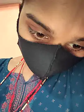 Snapshot of Hi_Radhika chatting on 02/19/25, 08:22 Hi Radhika online show from 02/19/25, 08:22