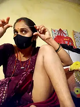 Snapshot of Hi_Radhika chatting on 02/28/25, 05:04 Hi Radhika online show from 02/28/25, 05:04