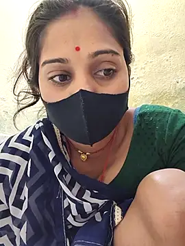 Snapshot of Hi_Radhika chatting on 03/10/25, 01:56 Hi Radhika online show from 03/10/25, 01:56