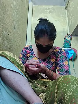 Snapshot of Hi_Radhika chatting on 10/10/25, 01:48 Hi Radhika online show from 10/10/25, 01:48