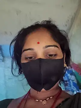 Snapshot of Hi_Radhika chatting on 11/09/25, 03:27 Hi Radhika online show from 11/09/25, 03:27