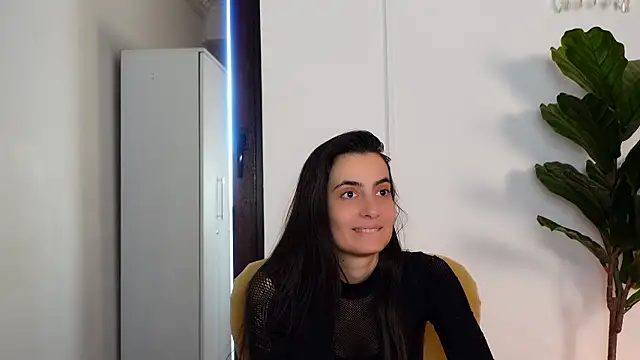 NinaCrystal1 online show from 02/25/26, 08:02