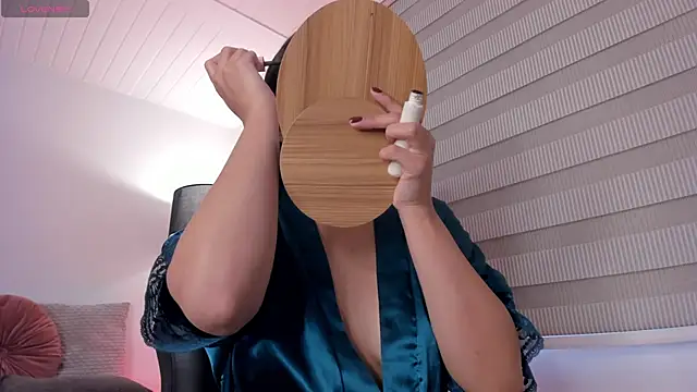 vico sweety online show from 11/20/25, 04:51