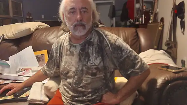 PincheDave4u online show from 12/30/24, 12:32