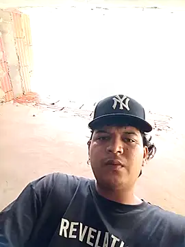 yoryisexi online show from 10/13/25, 12:16