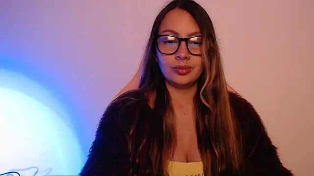 lalawhitte online show from 12/01/25, 09:53