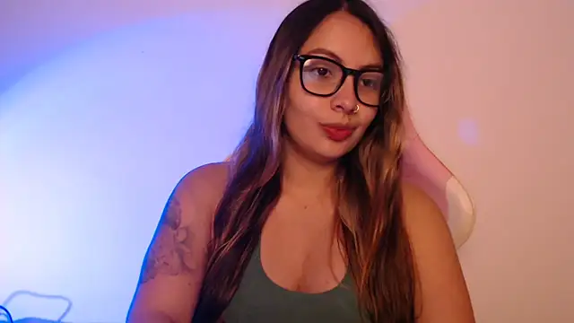 lalawhitte online show from 12/02/25, 09:43