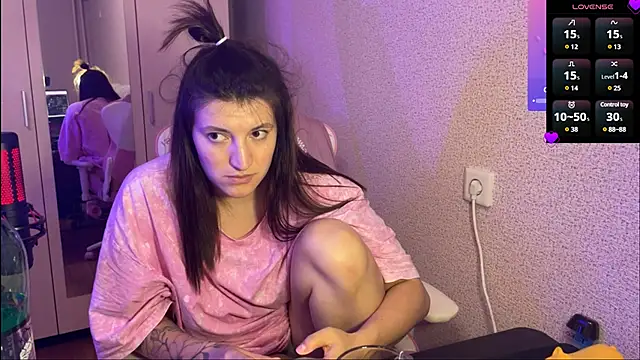 Katrin  kiss online show from 02/05/25, 09:18