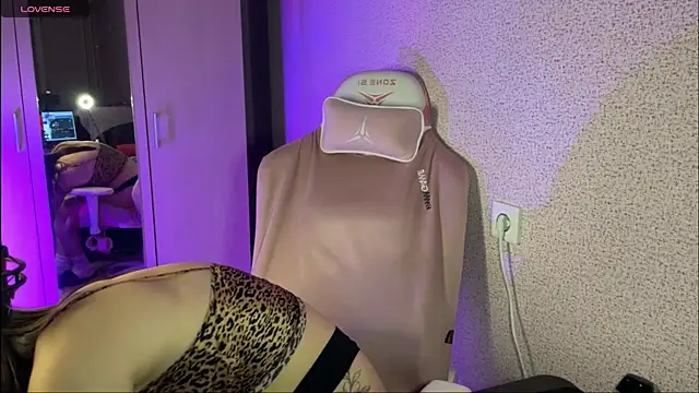 Katrin  kiss online show from 02/16/25, 04:21