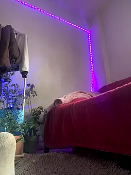 Snapshot of melisabunnny chatting on 11/04/25, 11:53 melisabunnny online show from 11/04/25, 11:53