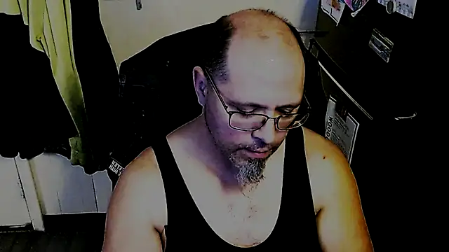 KrazyLegz online show from 11/22/25, 05:12