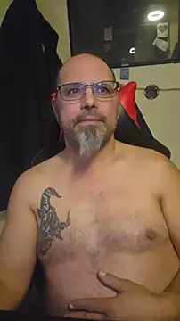 Snapshot of KrazyLegz chatting on 01/19/26, 01:20 KrazyLegz online show from 01/19/26, 01:20