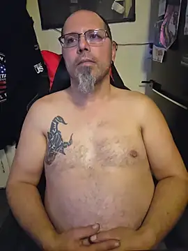 Snapshot of KrazyLegz chatting on 02/08/26, 06:44 KrazyLegz online show from 02/08/26, 06:44