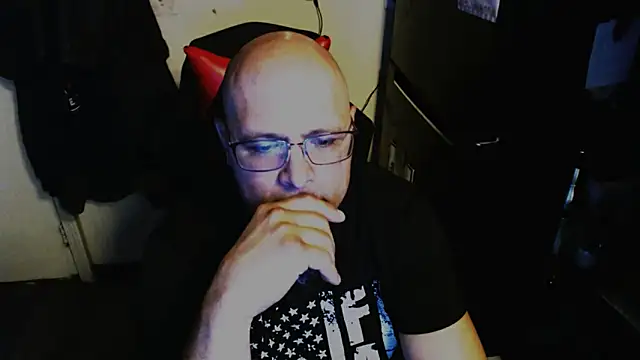 KrazyLegz online show from 05/03/26, 04:02