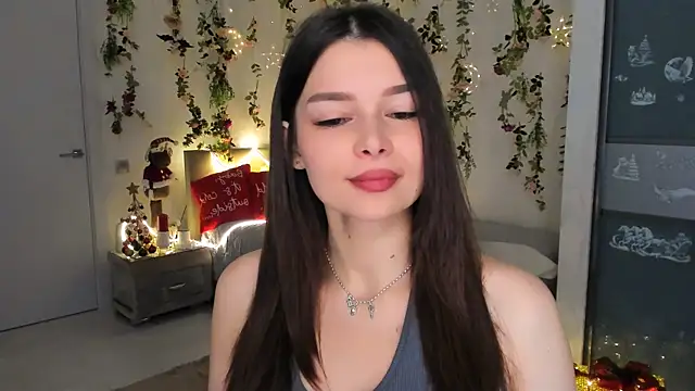 Snapshot of ContinentOfTranquility chatting on 12/16/25, 01:10 ContinentOfTranquility online show from 12/16/25, 01:10