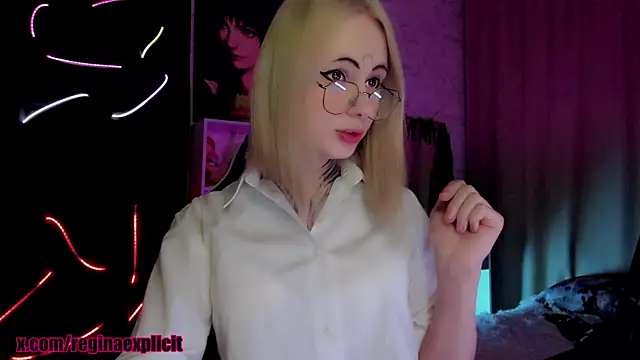 snake  bites online show from 01/13/26, 12:05