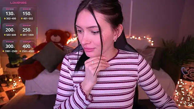 MilaSecrett online show from 02/17/26, 02:02