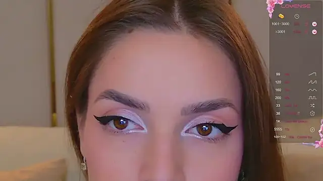 BellaHalles online show from 11/04/25, 06:01