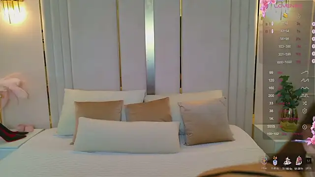 BellaHalles online show from 11/10/25, 06:12