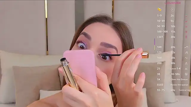 BellaHalles online show from 03/28/26, 05:40