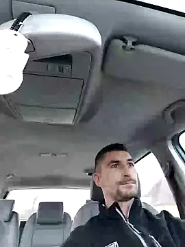 Snapshot of LOREDAN1 chatting on 12/18/24, 01:34 LOREDAN1 online show from 12/18/24, 01:34