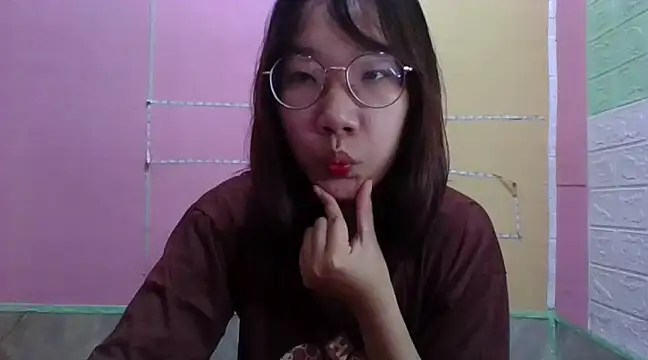 Nanoko online show from 02/01/25, 11:43