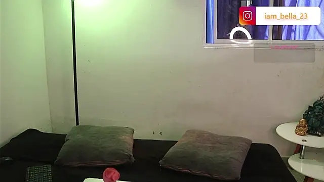 yourtoybella online show from 02/17/26, 06:47