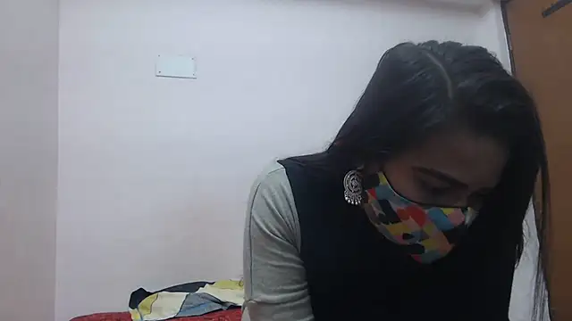 Snapshot of wildbabes chatting on 12/31/24, 05:40 wildbabes online show from 12/31/24, 05:40